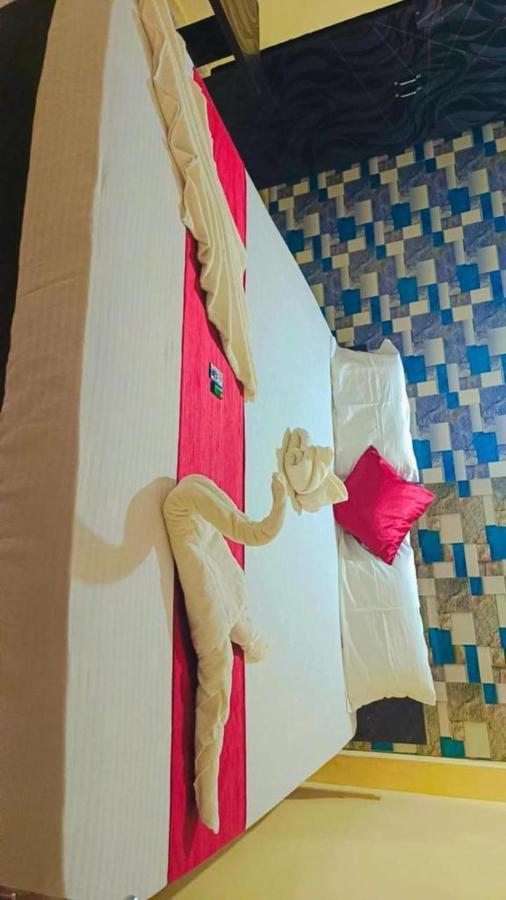 Ashok Royal Hotel - بوري المظهر الخارجي الصورة